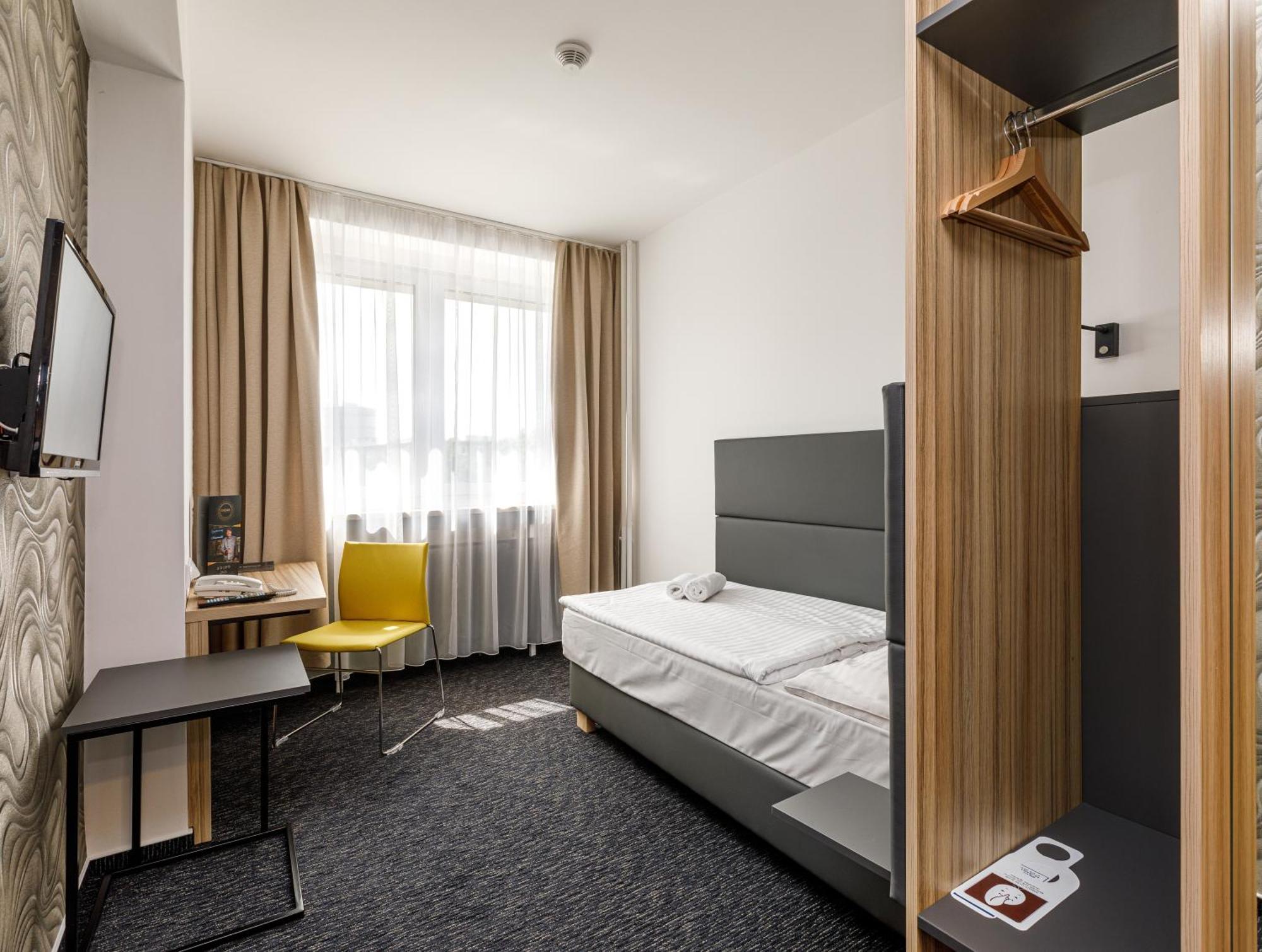 Harmony Club Hotel Ostrava Exteriör bild