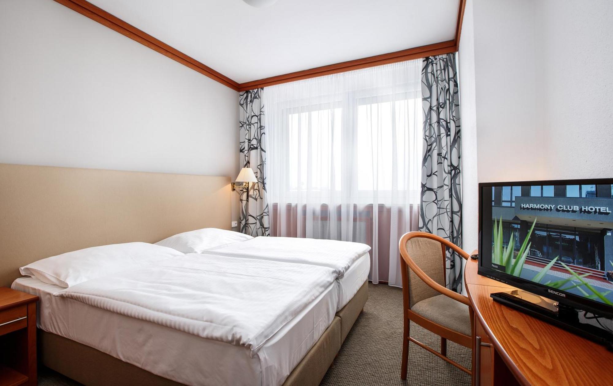 Harmony Club Hotel Ostrava Exteriör bild