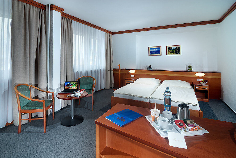 Harmony Club Hotel Ostrava Exteriör bild