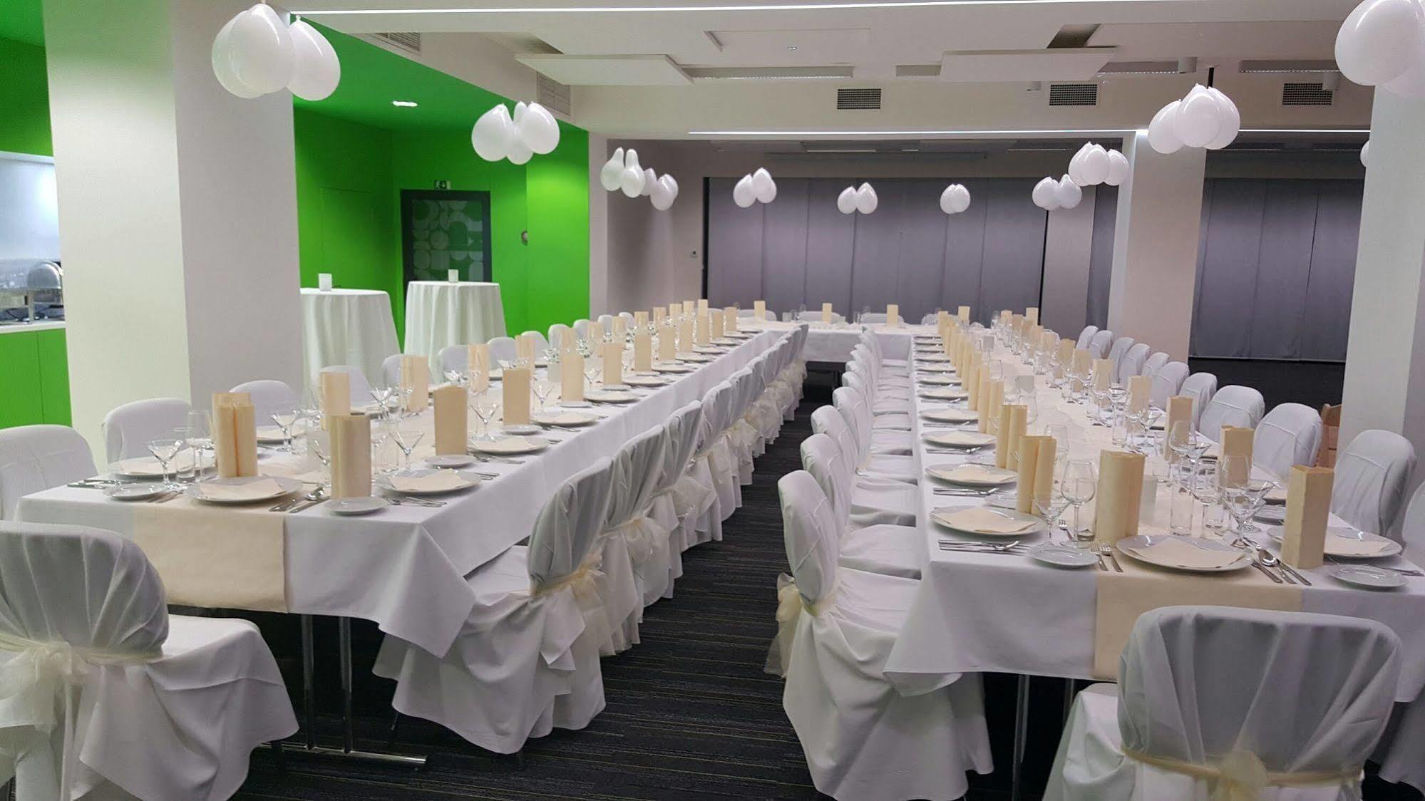 Harmony Club Hotel Ostrava Exteriör bild